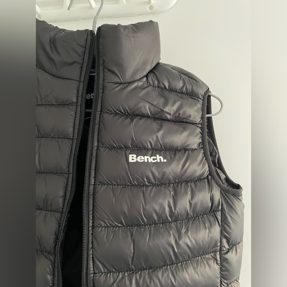 Bench Vest - Picture 2 of 4